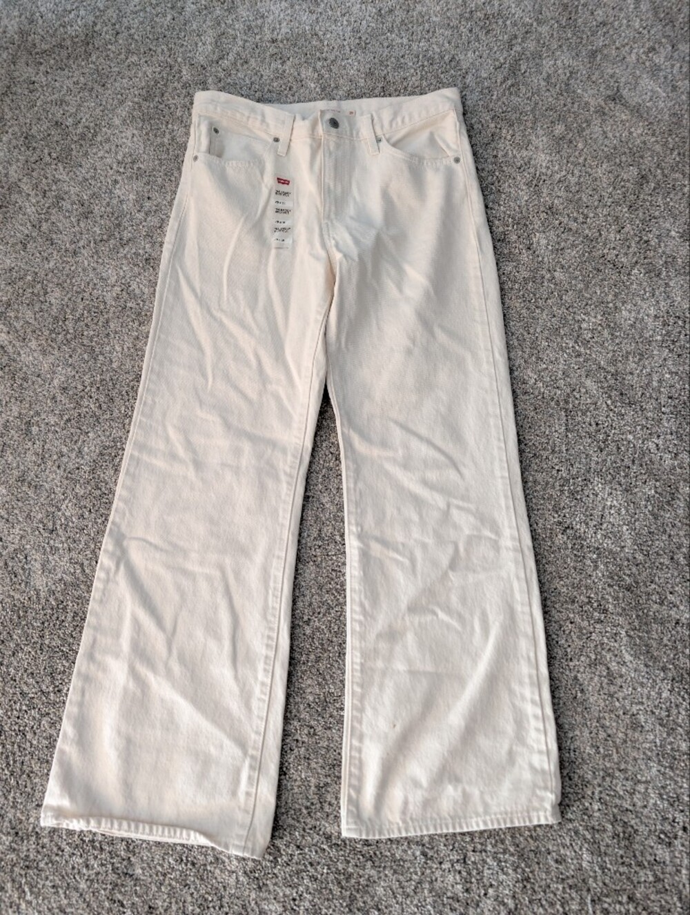 NWT Levi’s ’94 Baggy Bootcut Jeans Ecru Off White 29x31